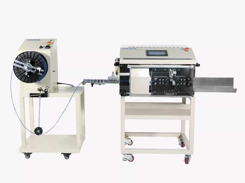 全自动同轴线剥线机